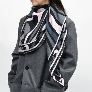 PUCCI(プッチ)<br>883-48420 プリントストール 28356000052