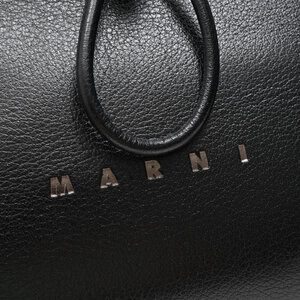 MARNI�i�}���j�j<br>SBMP0223A0 P8710 �X���[���n���h�o�b�O 28462000138
