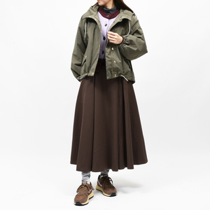 MACKINTOSH�i�}�b�L���g�b�V���j<br>�E�F�U�[�e�b�N�X�J�C�p�[�J�V���[�g WEATHER TEC SKY PARKA SHORT THIND0WN 24062006005